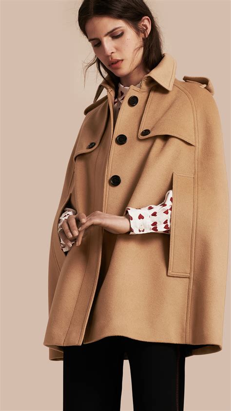 burberry camicie donne|Burberry cashmere cape jacket.